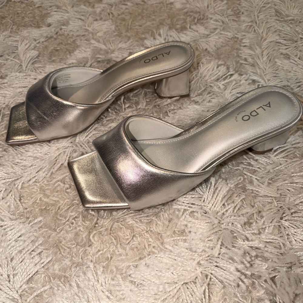 Aldo Metallic Silver Mules - Picture 2 of 5